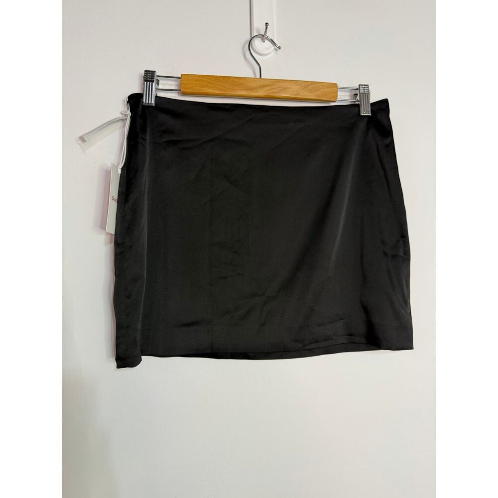 Sunday Best black mini skirt size 8 waist is 15 inches laying flat NWT MSRP $48 - Picture 2 of 7